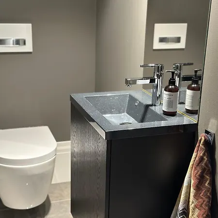 Villa Luxury With Jacuzzi, Sauna, Gym & Cinema, Harstad