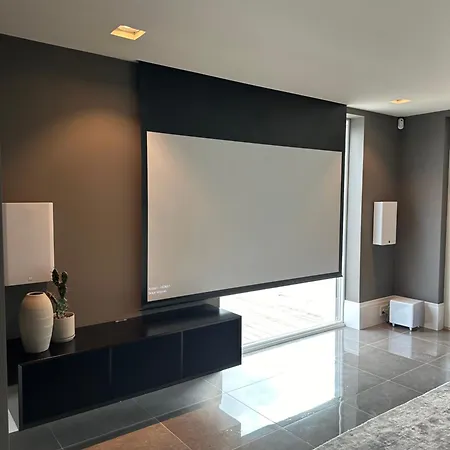 Luxury With Jacuzzi, Sauna, Gym & Cinema, Villa *
